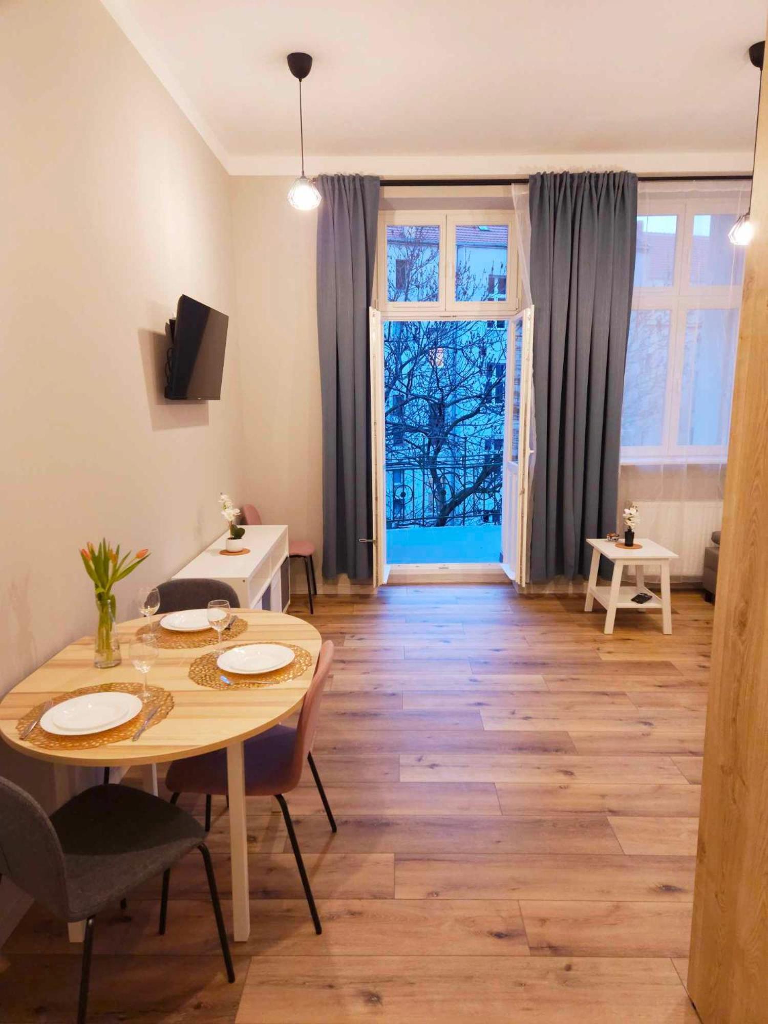 Justinrent 3 Apartment เลกนิตซา ภายนอก รูปภาพ
