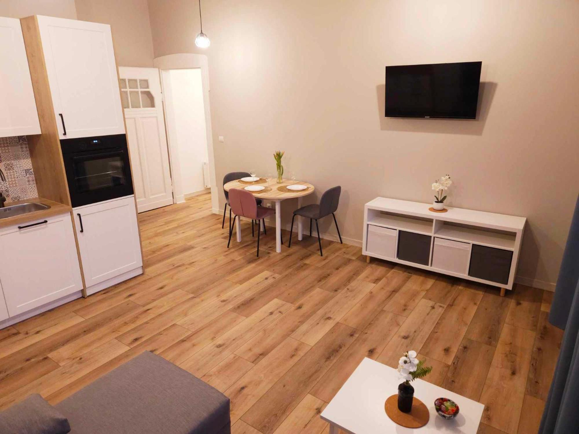 Justinrent 3 Apartment เลกนิตซา ภายนอก รูปภาพ